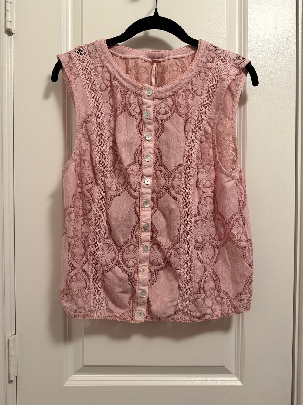 FP Jae Blush Pink Sleeveless Lace Button-Front Blouse